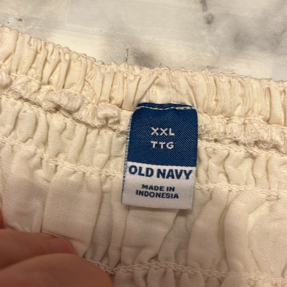 Old Navy Cream Smocked Blouse Size XXL NWT - Picture 5 of 11